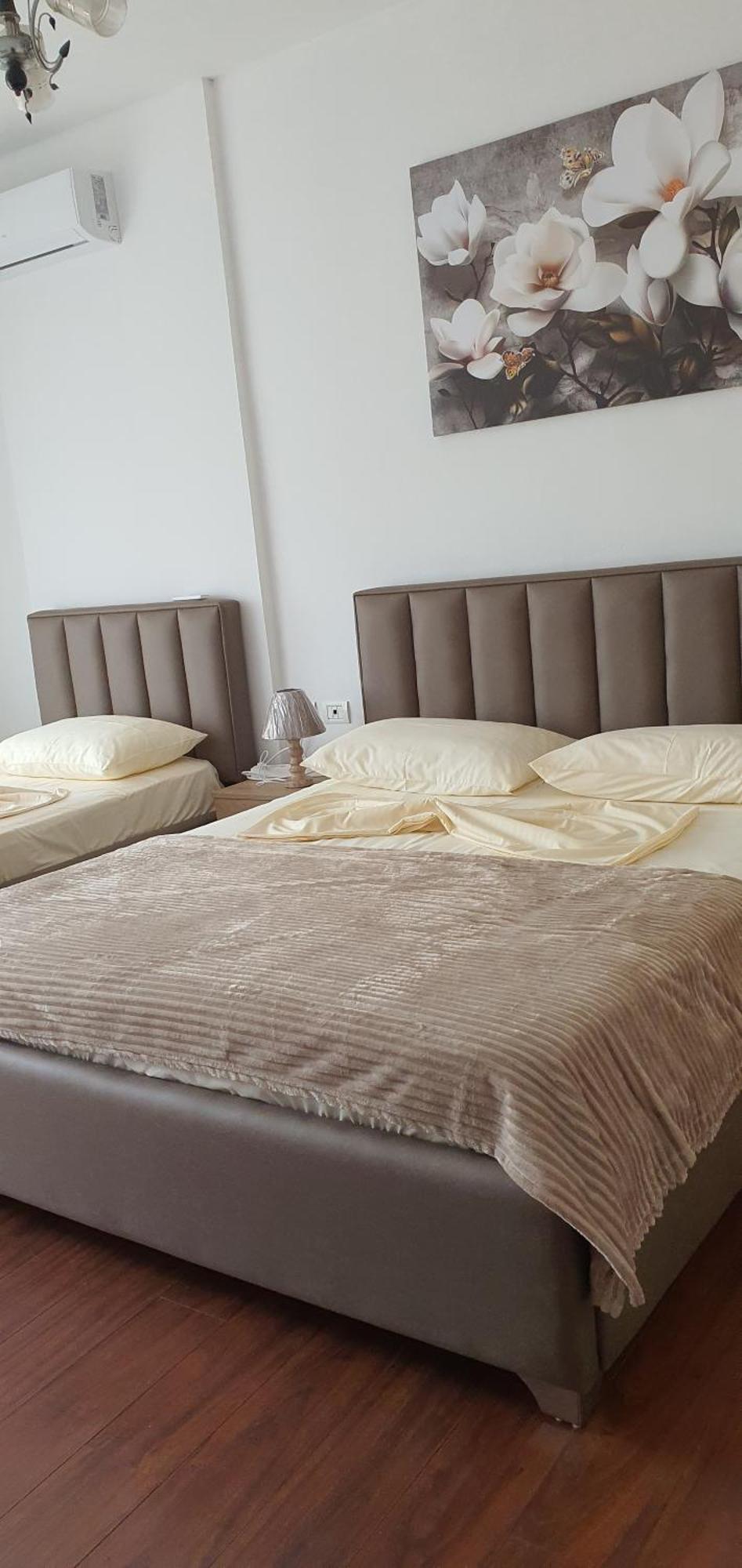 City Center Apartment Shkoder Luaran gambar